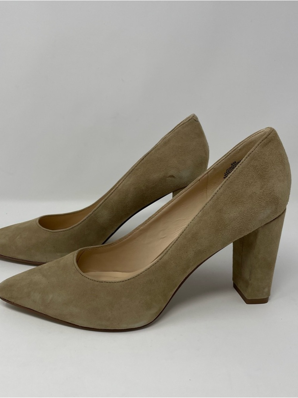 Nine West Josephinao Pointed Toe Block Heel Biege Suede Pumps Size 8 - Picture 5 of 10